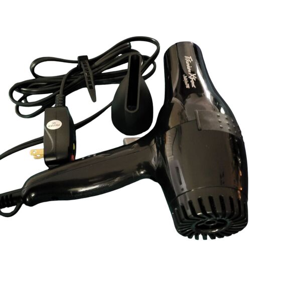 BABYLISS PRO TITANIUM XTREME 2000 WATT BLACK PROFESSIONAL TURBO HAIR DRYER - Picture 4 of 7